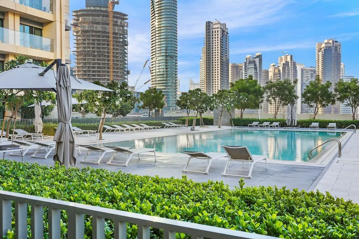 First Class 1Br Iconic Views, Prime Address Dubai