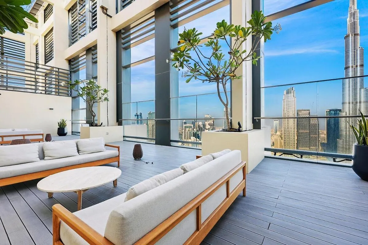 First Class 1Br Iconic Views, Prime Address Dubai